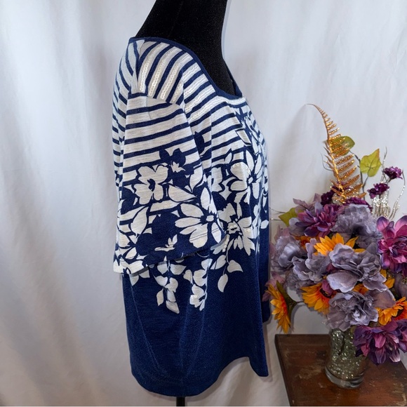 Alfred Dunner Navy Stripe Floral Tee Short Sleeve Casual Summer Top L - Picture 4 of 8